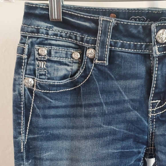 Miss Me Medium Wash Boot Cut Jeans Fleur De Lis Pocket - Picture 3 of 13